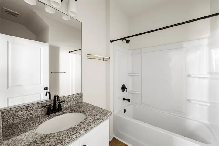 1st Floor - Guest Bath