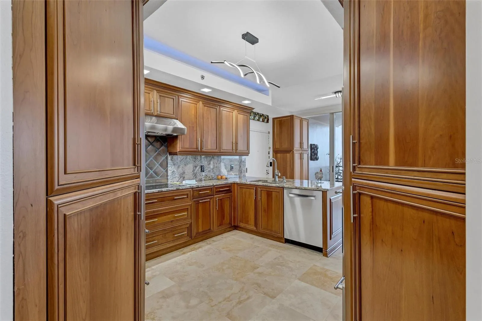 Exceptional kitchen quality and installation all with Blum motion hardware and stainless steel turned hardware