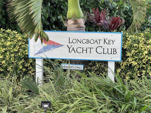 Longboat Key Yacht Club is next doot