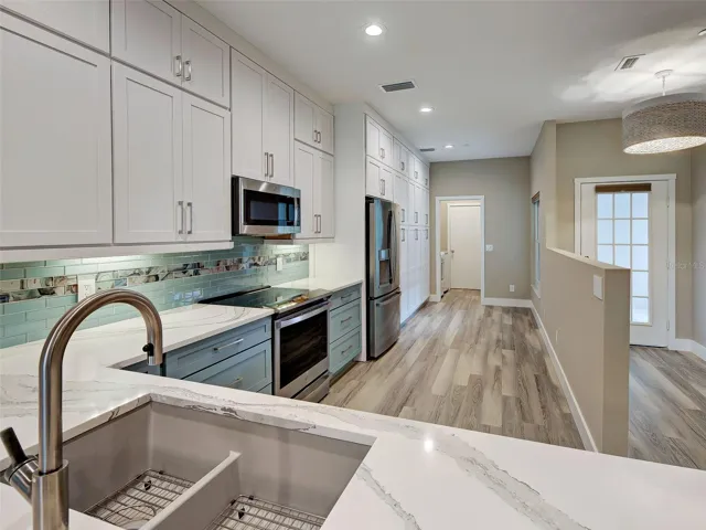Gorgeous Quartz Countertops