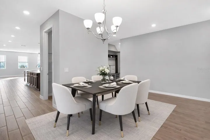 Dining Room Virtually Staged