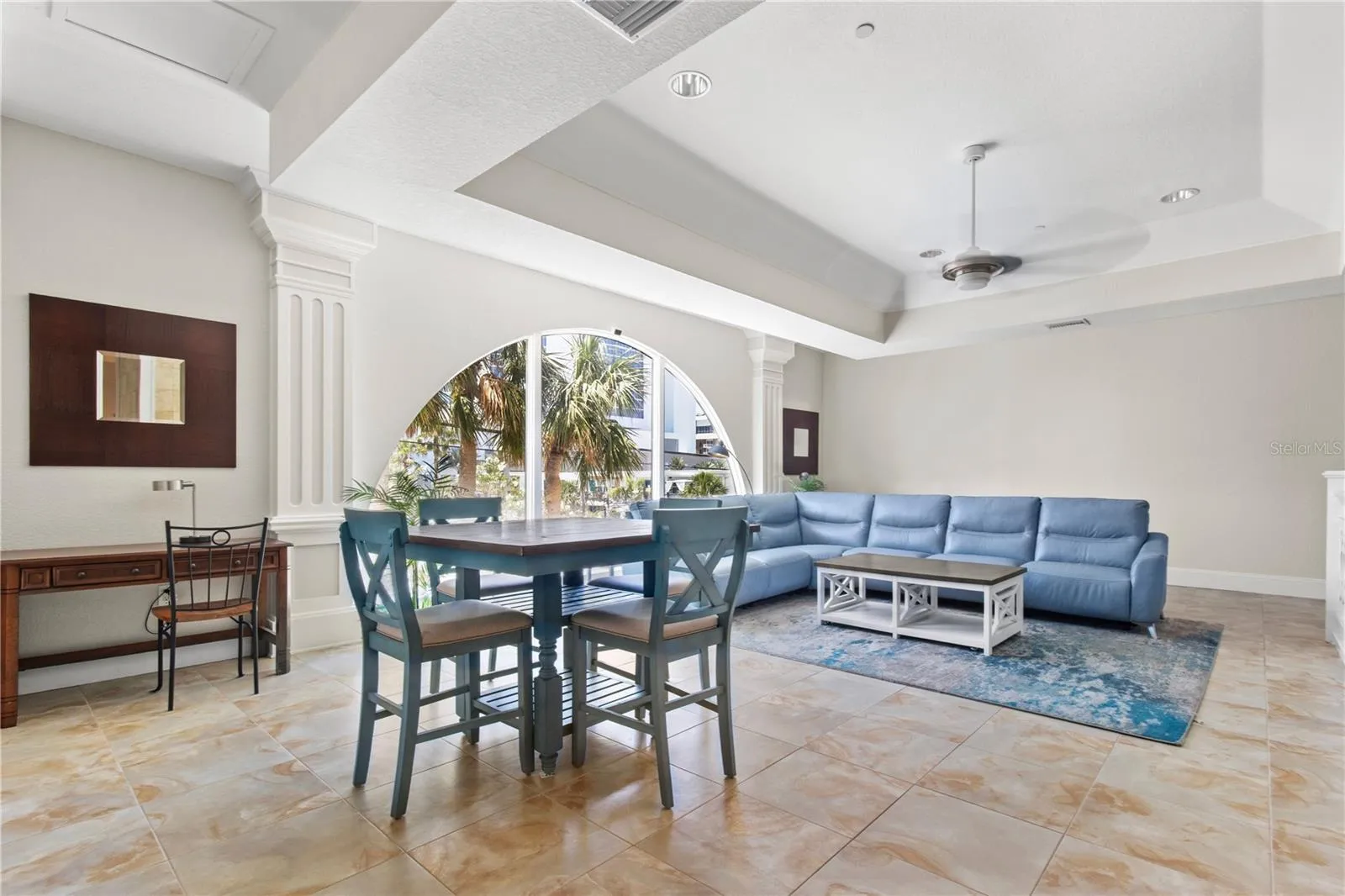 lounge area