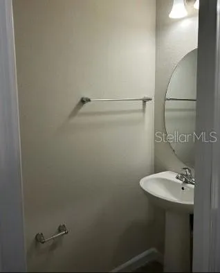 1170