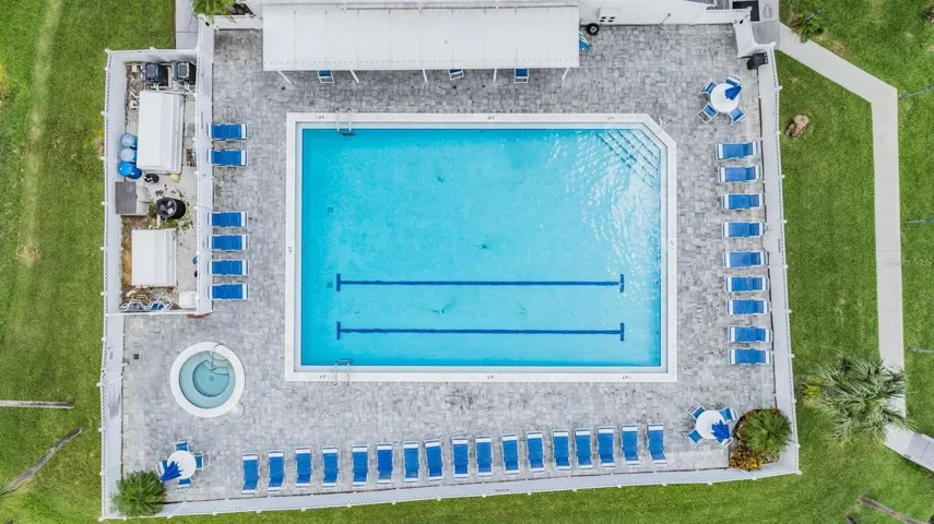 Pool 2 - Heated