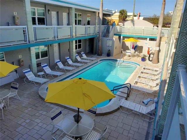 Community pool