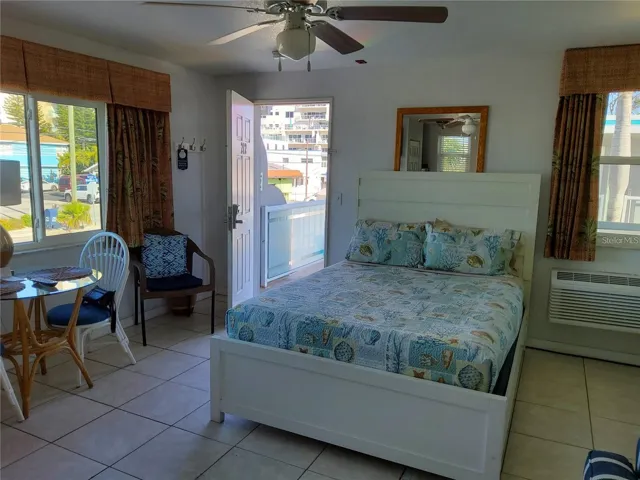 Queen size bed