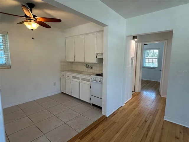 hall way to 2 bedrooms