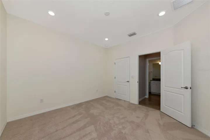 guest room 1