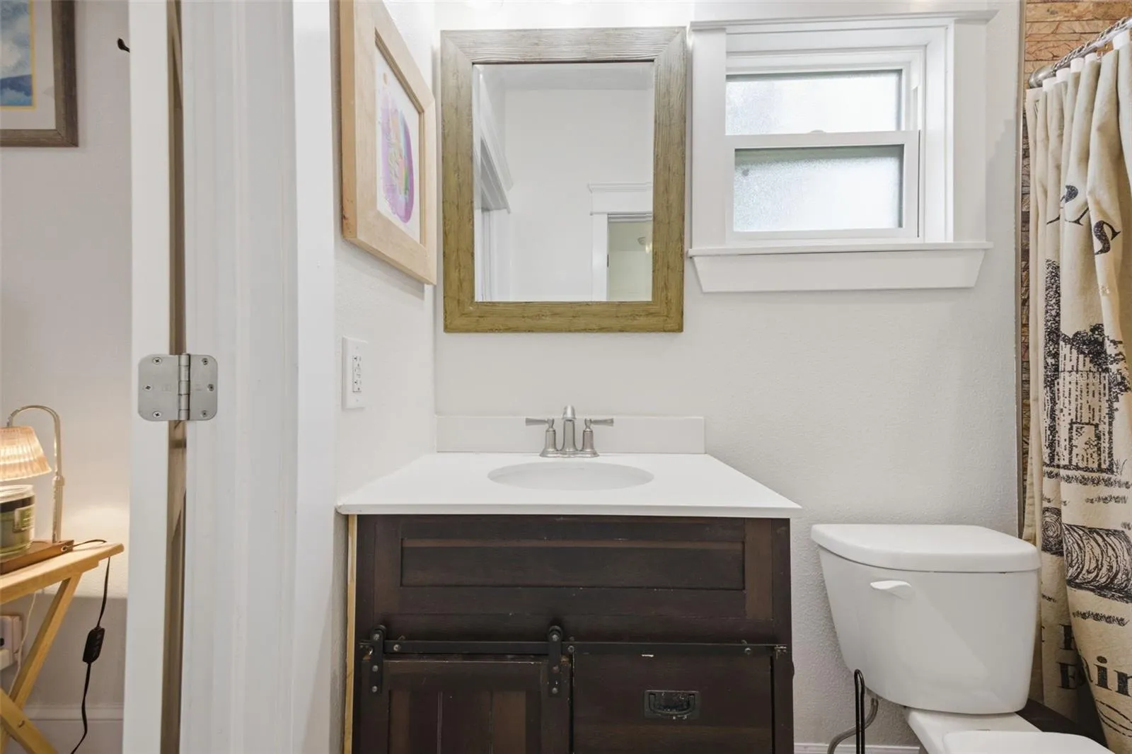 Bathroom 3-Jack &amp; Jill