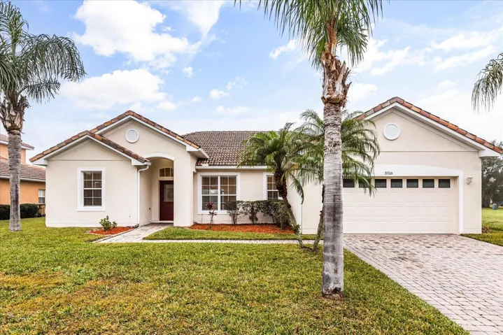 3516 Forest Park Dr Kissimmee, FL 34746