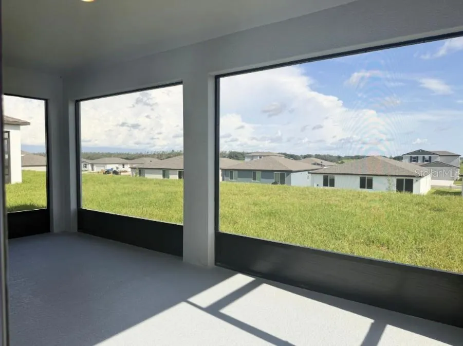Large screened lanai
