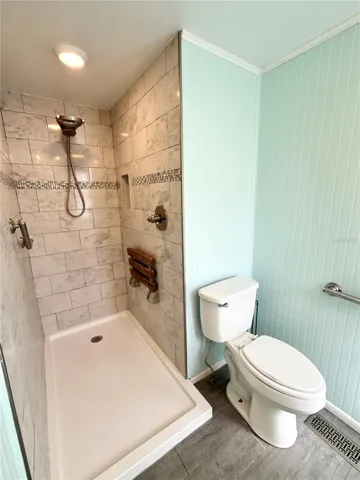 ensuite bath