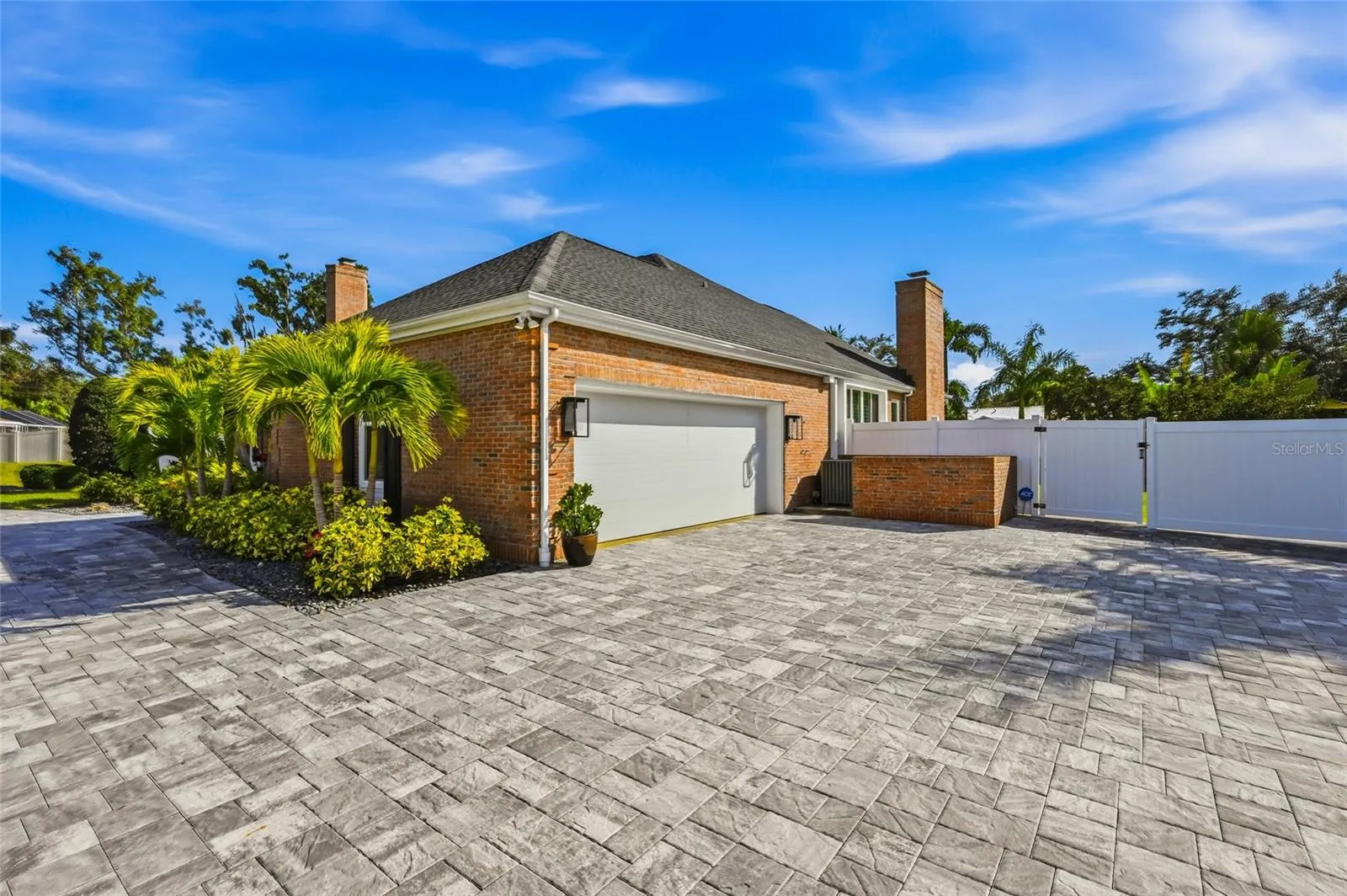 Garage on Side of Home