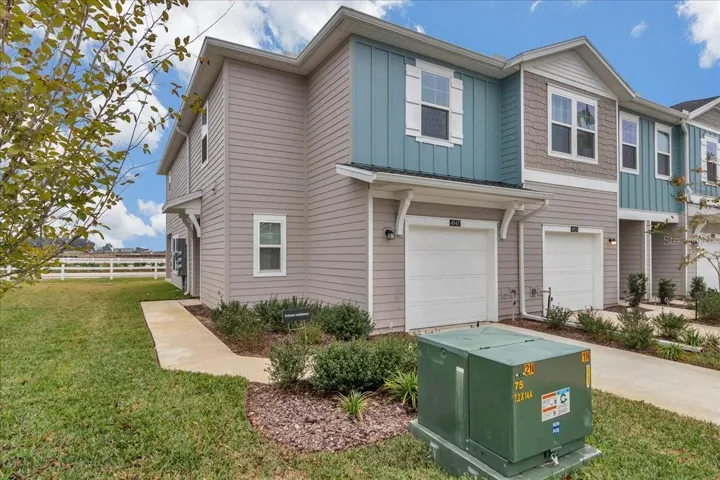 Townhome End Unit