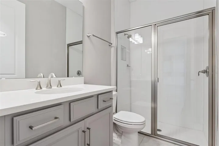 Bathroom 2...