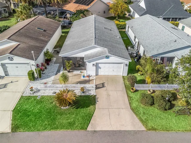 Villa Backs to Designer Neighborhood