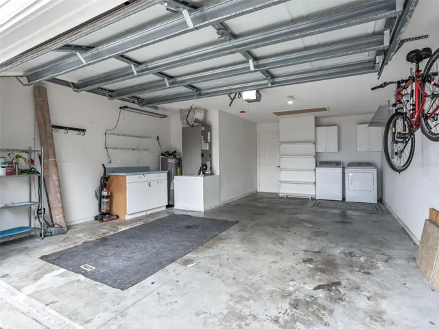1.5 Car Garage