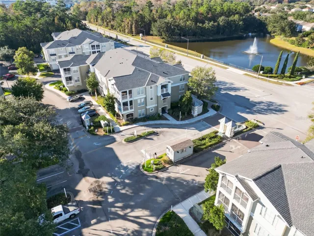 Entry gate aerial