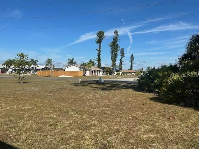 Large rear lot, room for pool