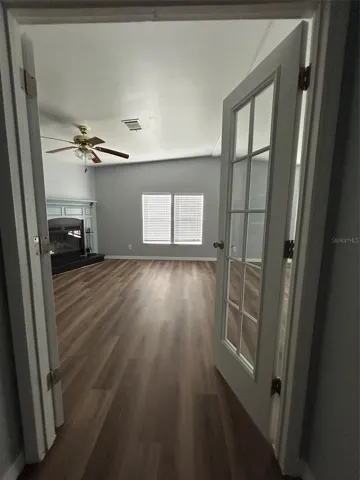 Bonus room French door entrance