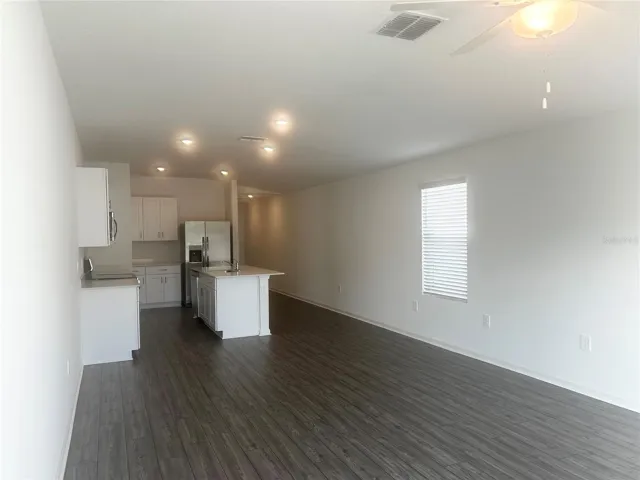 Family/Dinette/Kitchen Combo