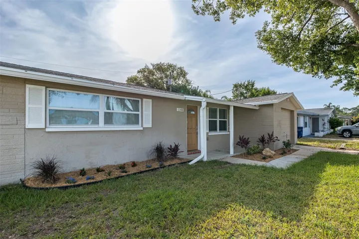 Welcome to 1148 Fernwood Dr!