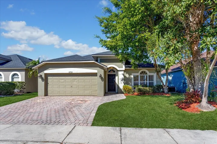 Front View of 13714 Huntwick Dr.