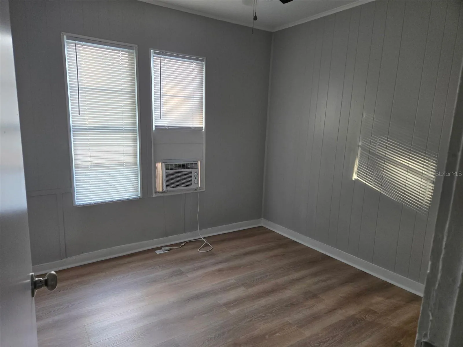 Bedroom unit 4