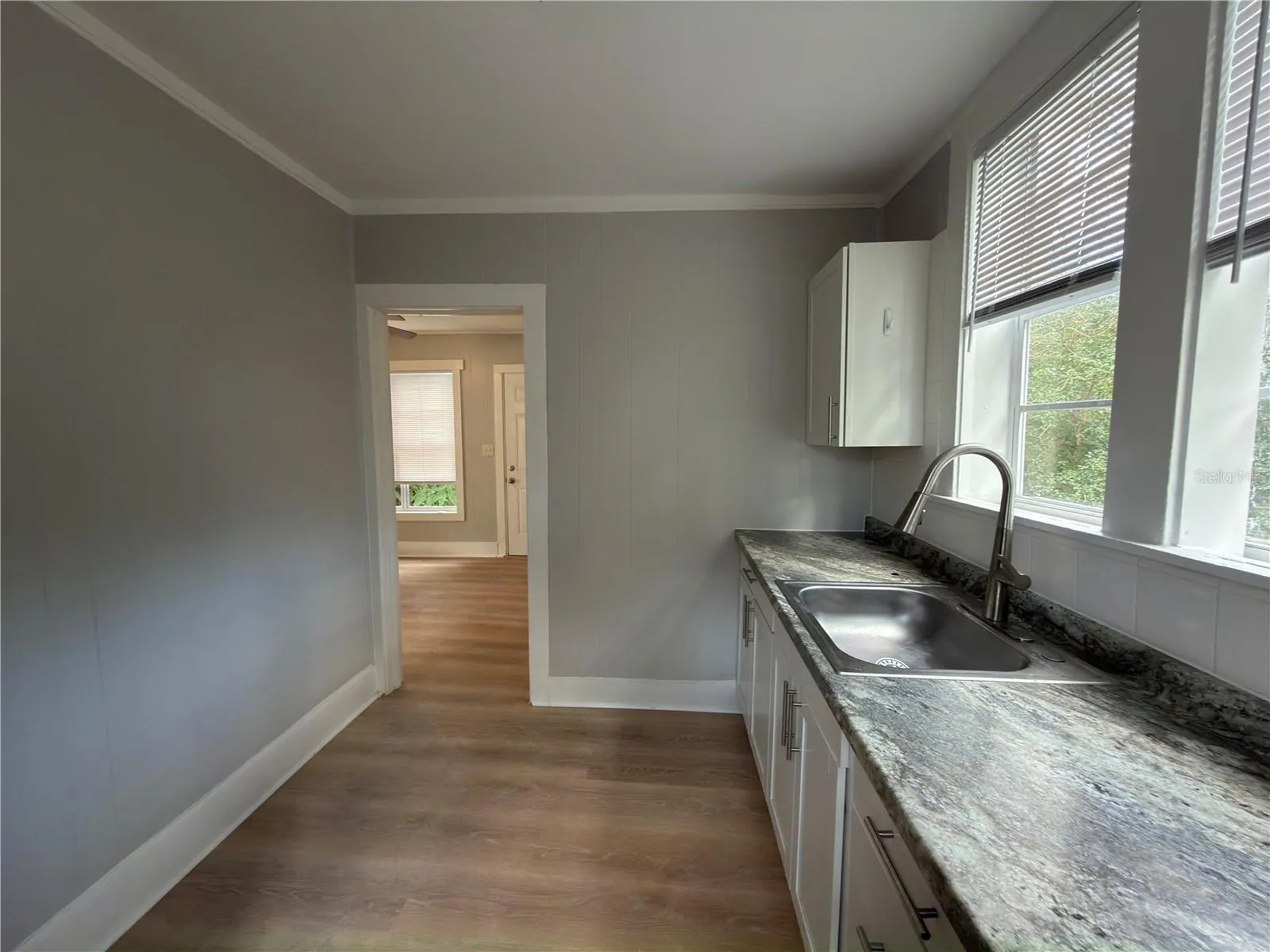Kitchen * unit 4