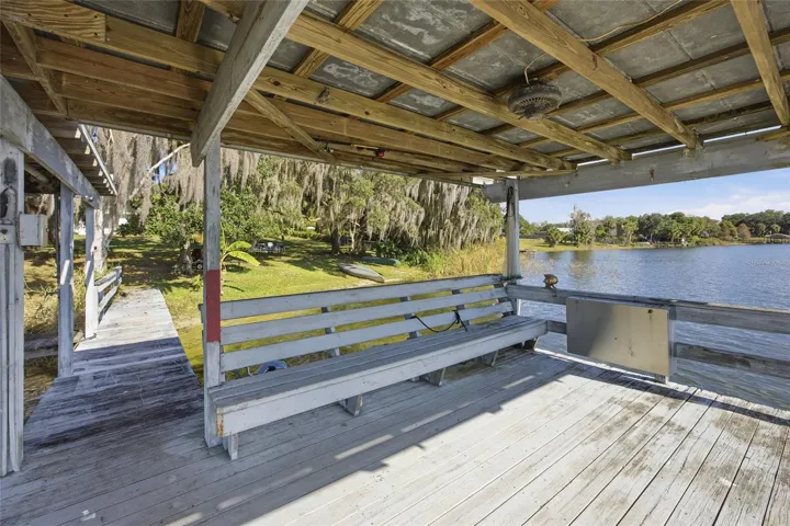 Dock