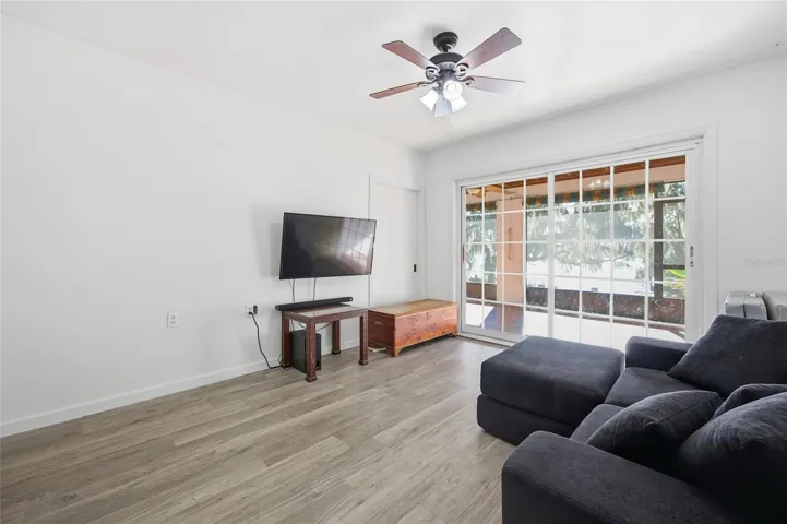 Family Room/ 2nd Bedroom
