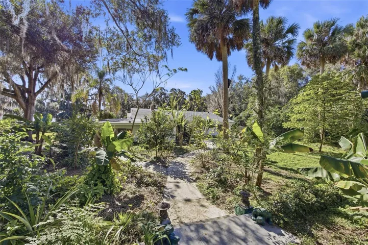 Sidewalk to Front Courtyard