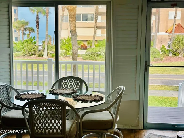 dining area placement for 2nd floor view to ocean