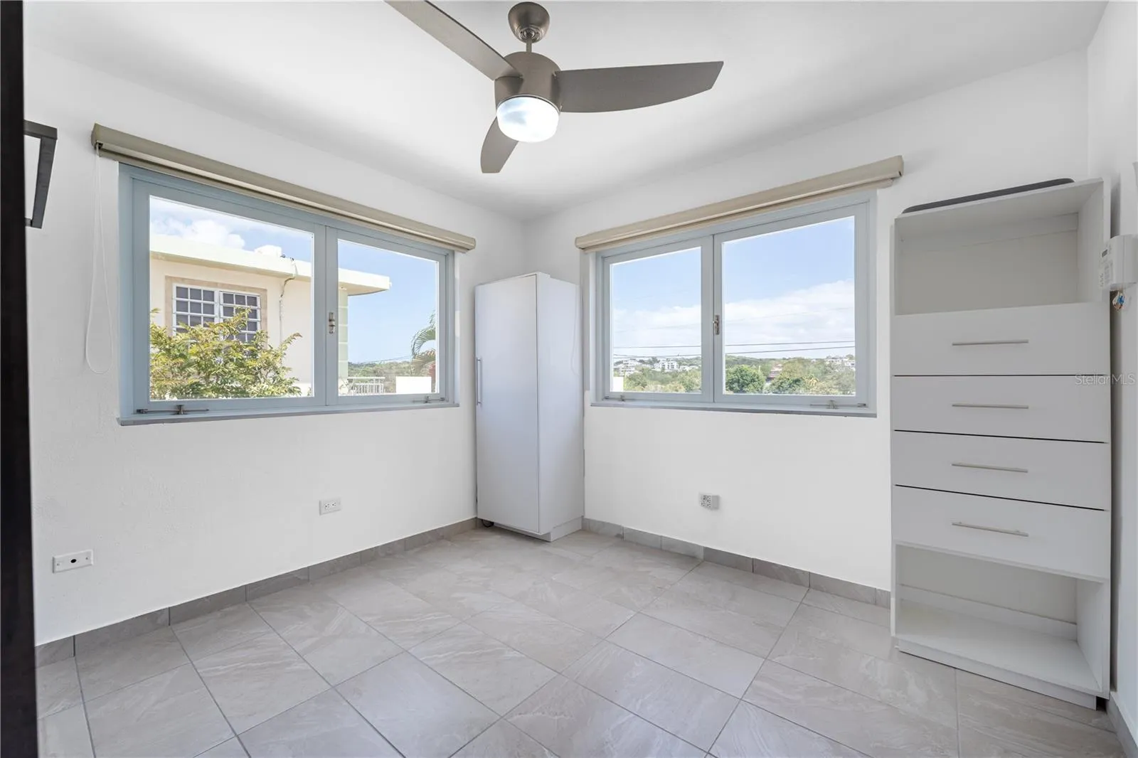 Second Unit ( Second Level ) Room