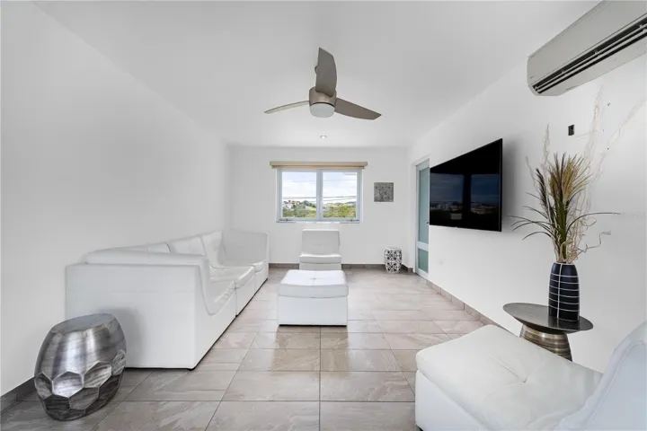 Second Unit Living