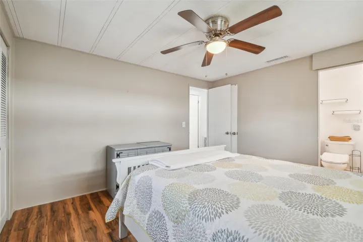 PRIMARY BEDROOM WITH AMPLE CLOSET SPACE