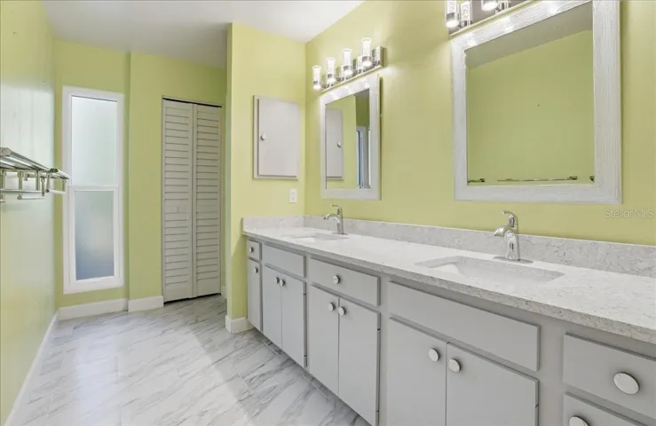 Owner's Ensuite.