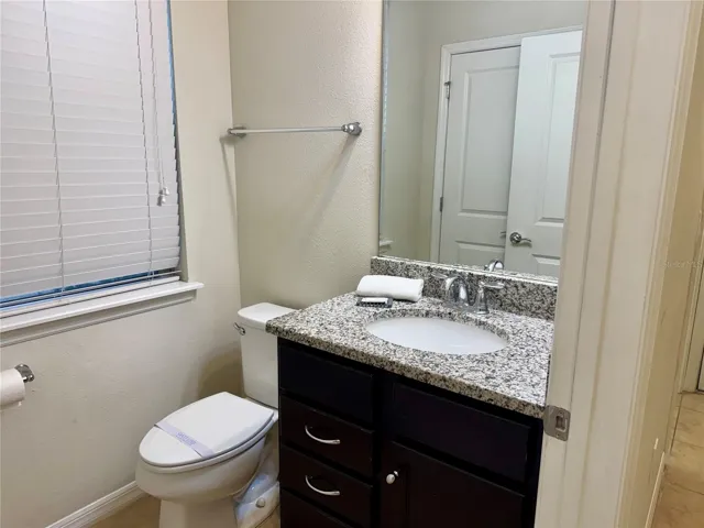 Gest Half Bath Downstairs