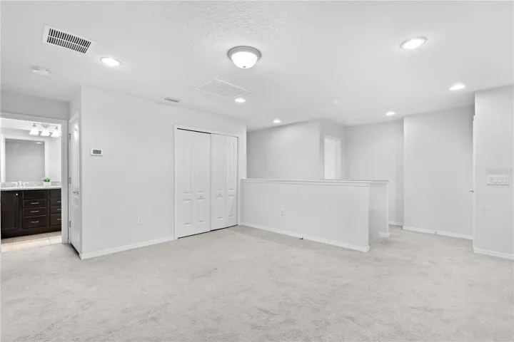 Loft 2nd floor