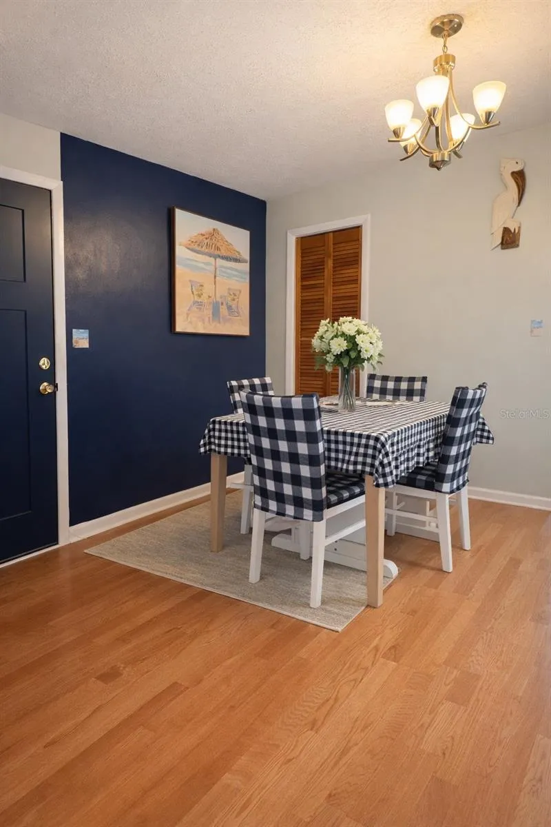 Dining room room
