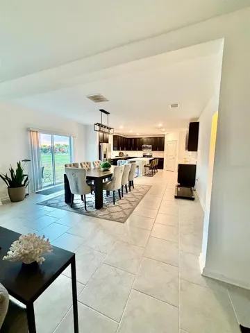 dinning  room area