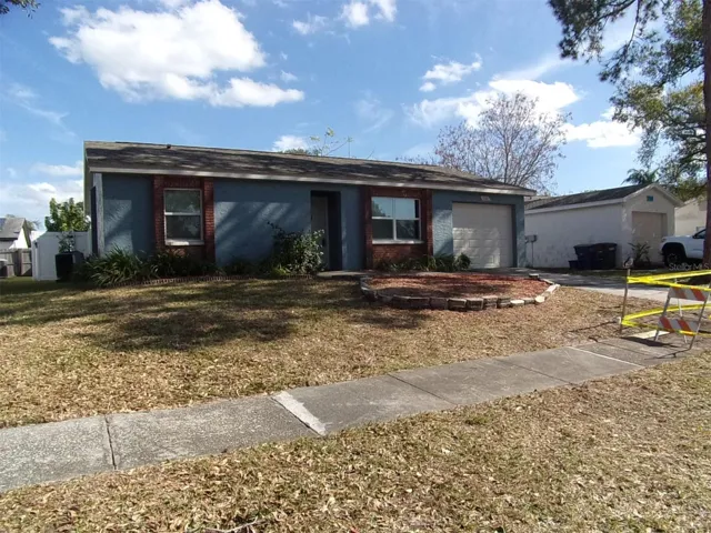3267 Magnolia Dr a Nice Cleawater Community!