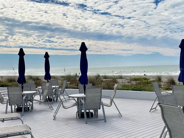 upper sundeck by pool