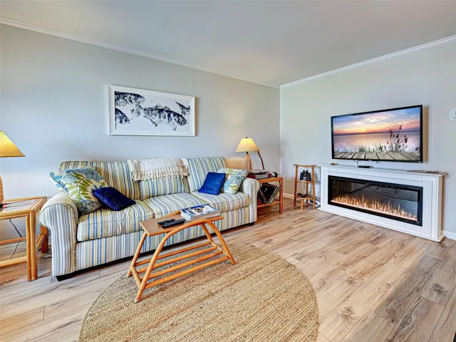 living area w sleeper