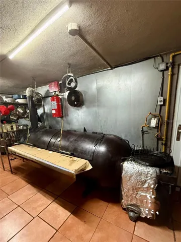 Smoker restaurant
