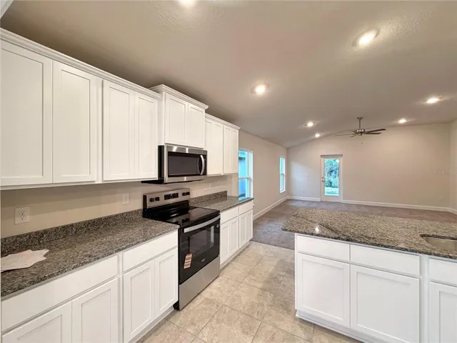 Spacious Kitchen