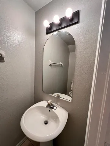 1170