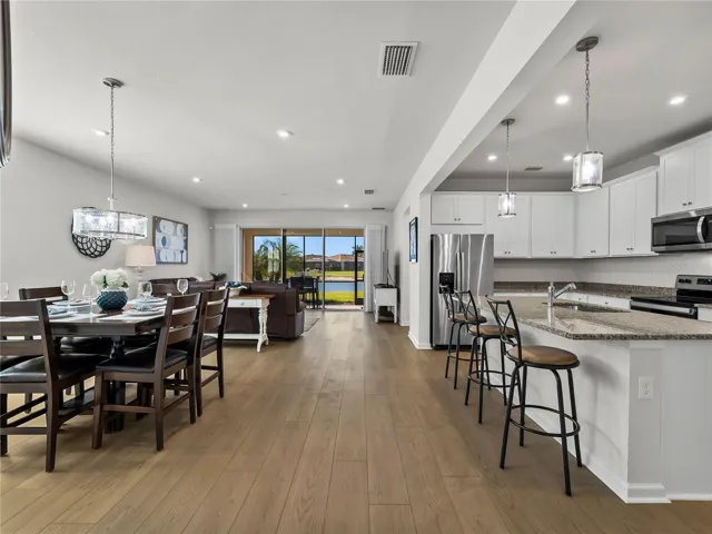 Kitchen/Dining Room