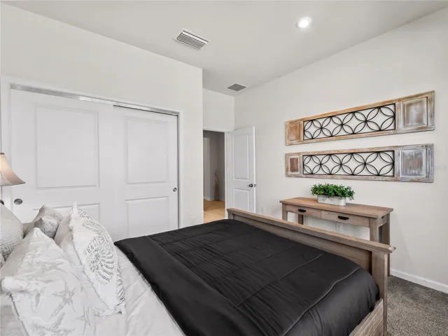Guest Bedroom #1