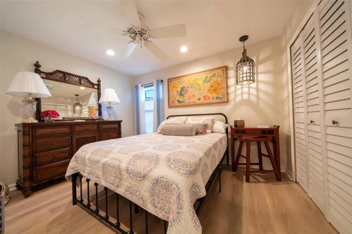 Guest bedroom on opposite side of the primary bedroom, lots of privacy